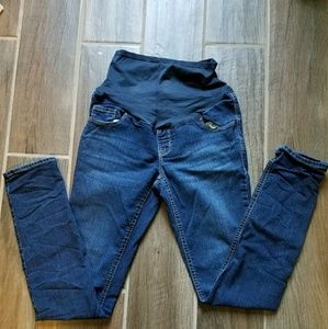 Old navy maternity skinny jeans